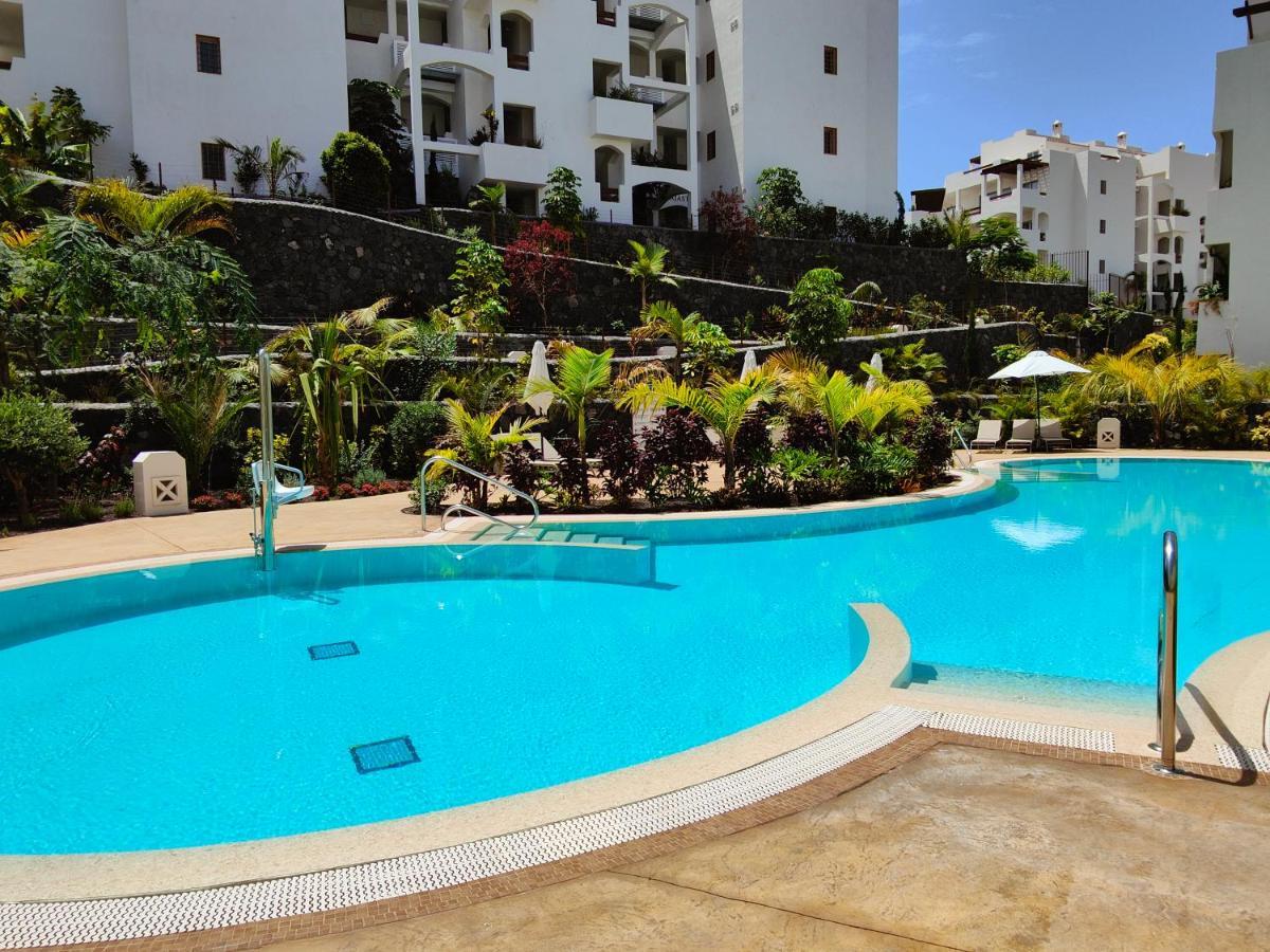 Garden Suites Luxury Apartment Palm-mar Bagian luar foto